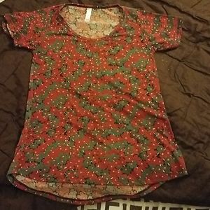 3 Lularoe classic tees